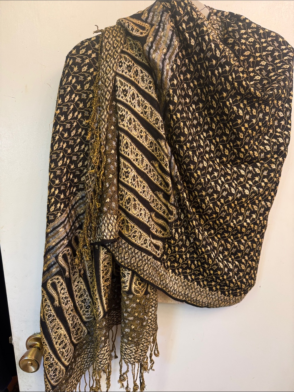 Black and Gold Woven Home Accent Throw Shawl